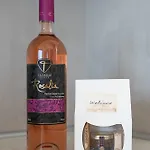 Lotus Luxury Кремасти