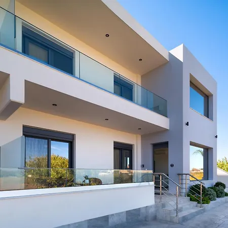 Lotus Luxury Апартаменты Кремасти