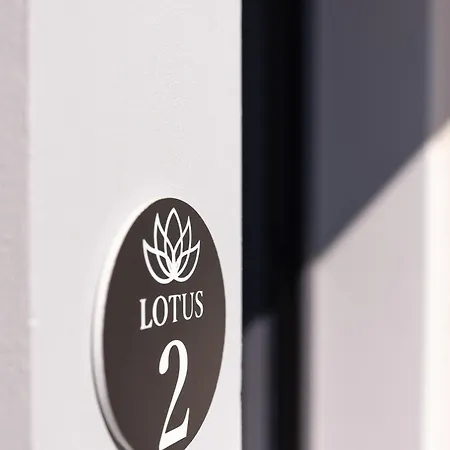 Lotus Luxury Apartament