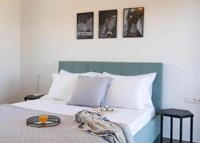 Lotus Luxury * クレマスティ