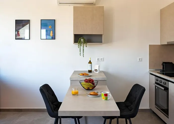 Lotus Luxury クレマスティ