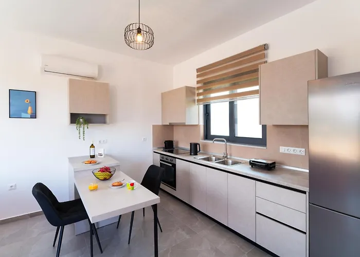 Lotus Luxury * クレマスティ