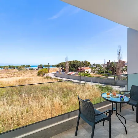 Lotus Luxury Διαμέρισμα Κρεμαστή