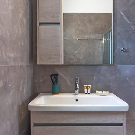 Διαμέρισμα Lotus Luxury *